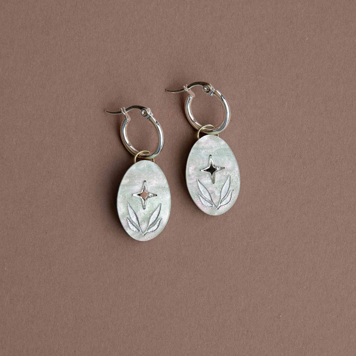 Celestial Seaweed Oval Silver Hoop Earrings