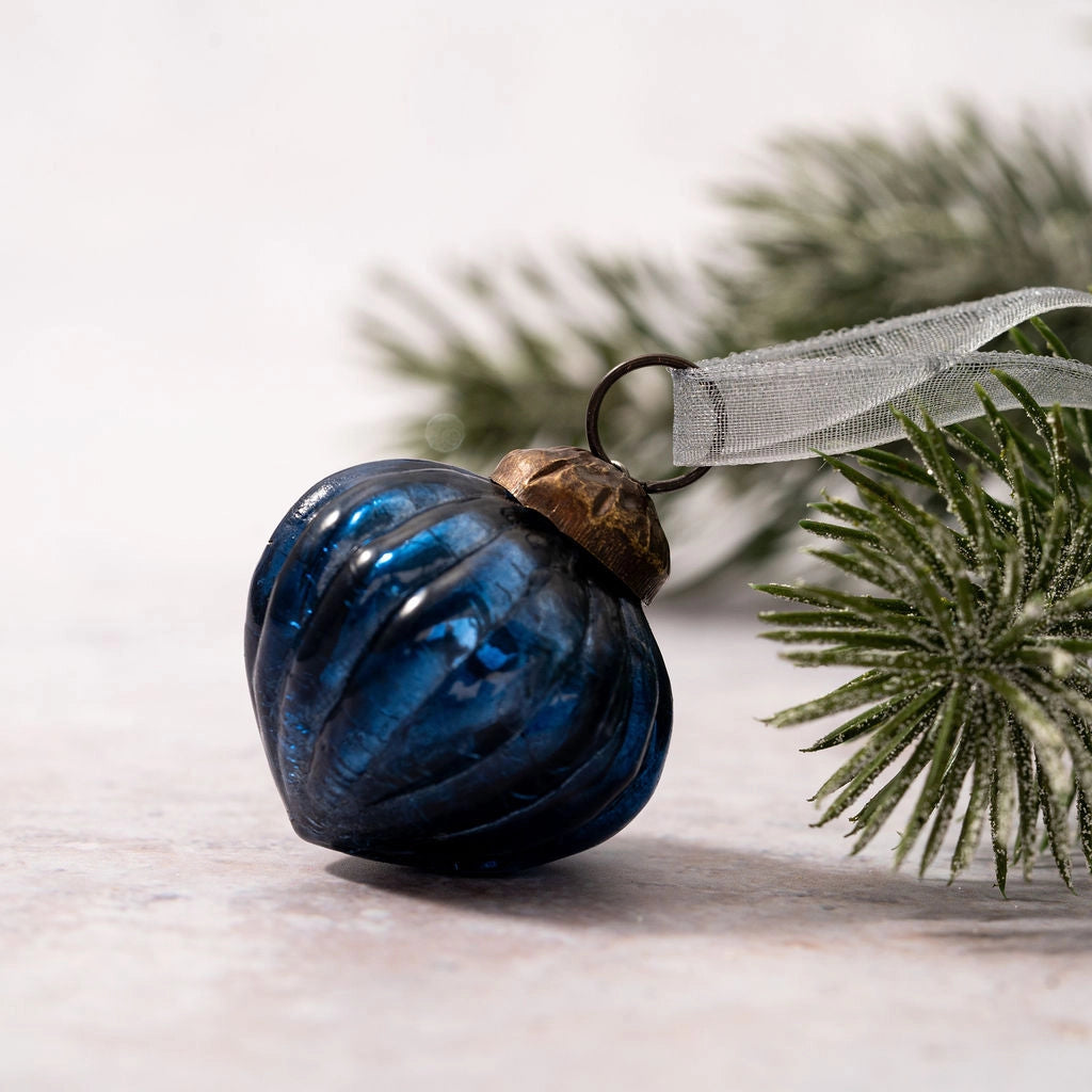 Old Navy Mini Glass Lantern Bauble