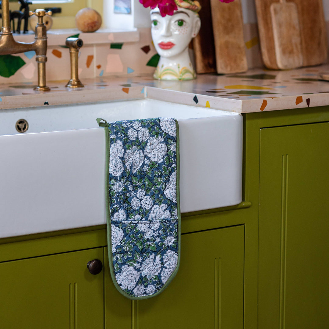 In Bloom Oven Gloves in Blue