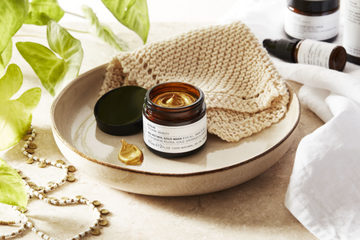 Why switch to zero-waste & cruelty-free skincare products?