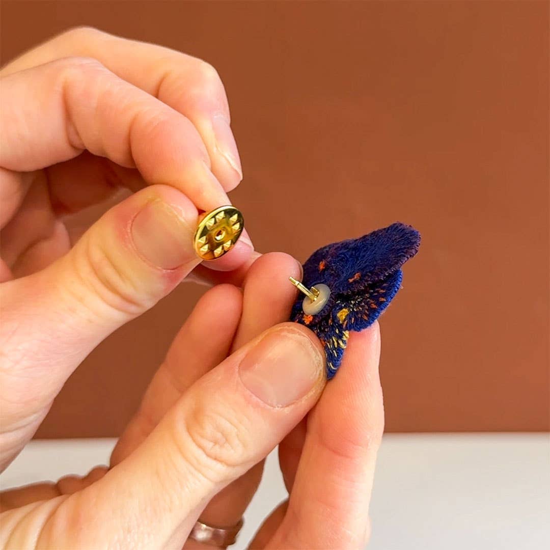 Pansy Embroidered Brooch Set