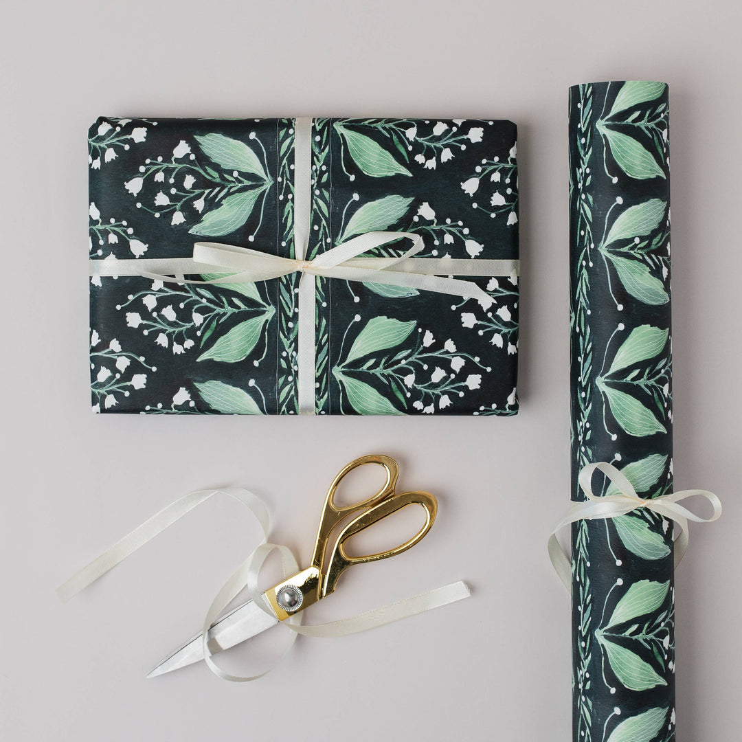 Lily Botanical Gift Wrap Sheet