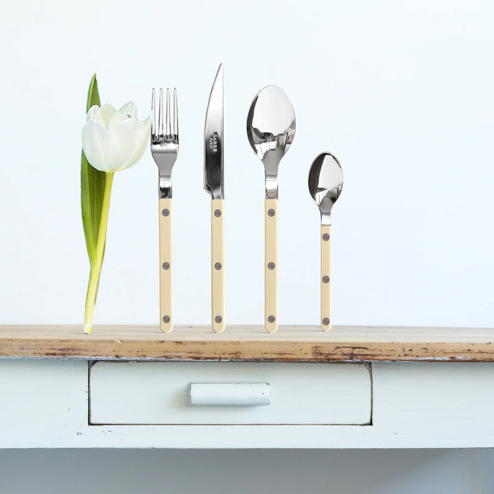 Sabre Bistrot Cutlery Set of 4 in Solid Ivory
