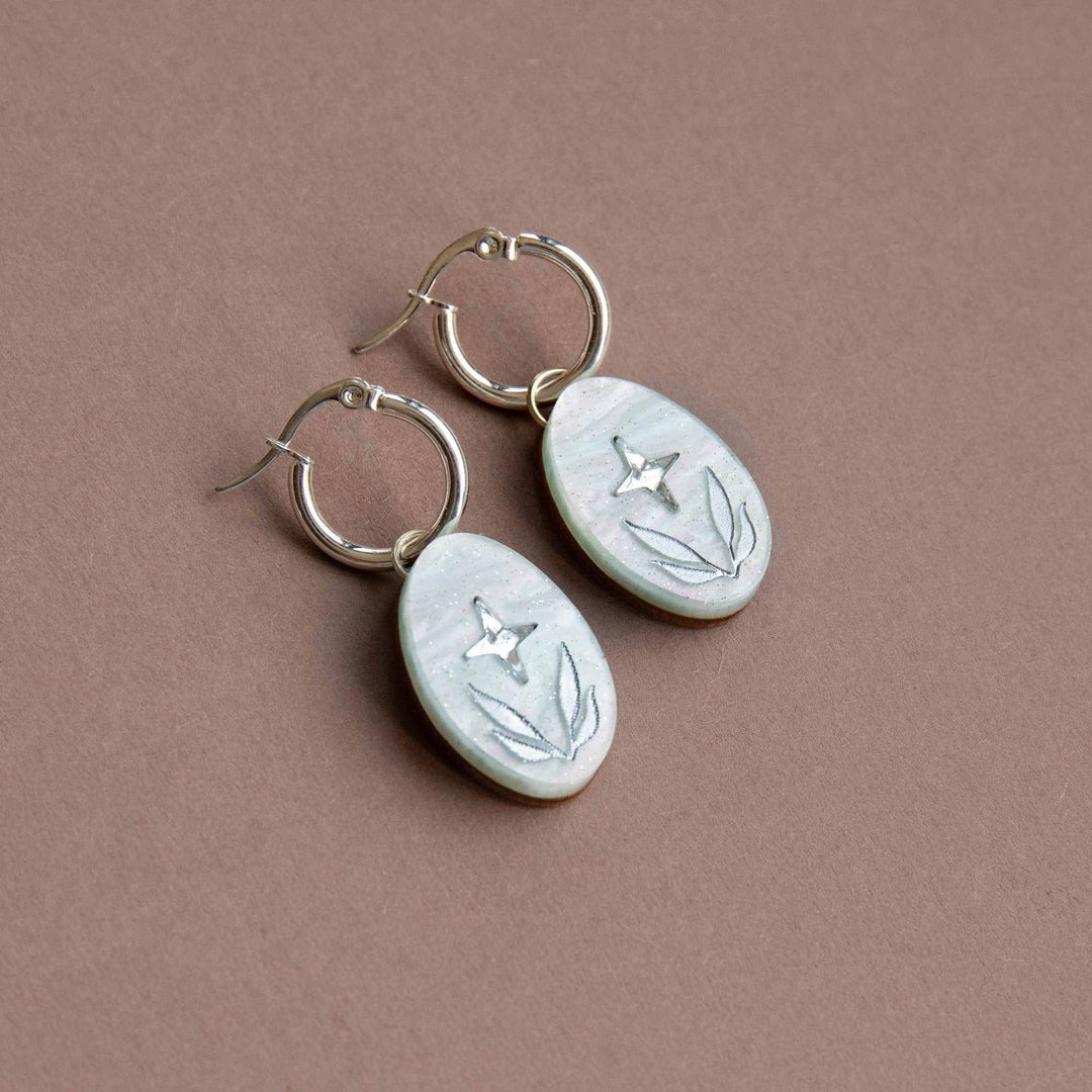 Celestial Seaweed Oval Silver Hoop Earrings