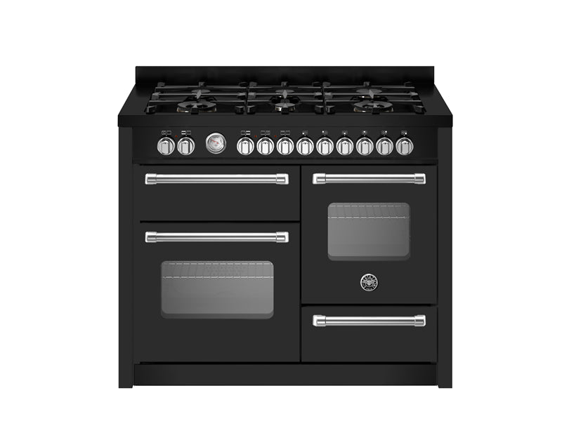 Bertazzoni Master Series - 110 cm 6-burner Electric Triple Oven