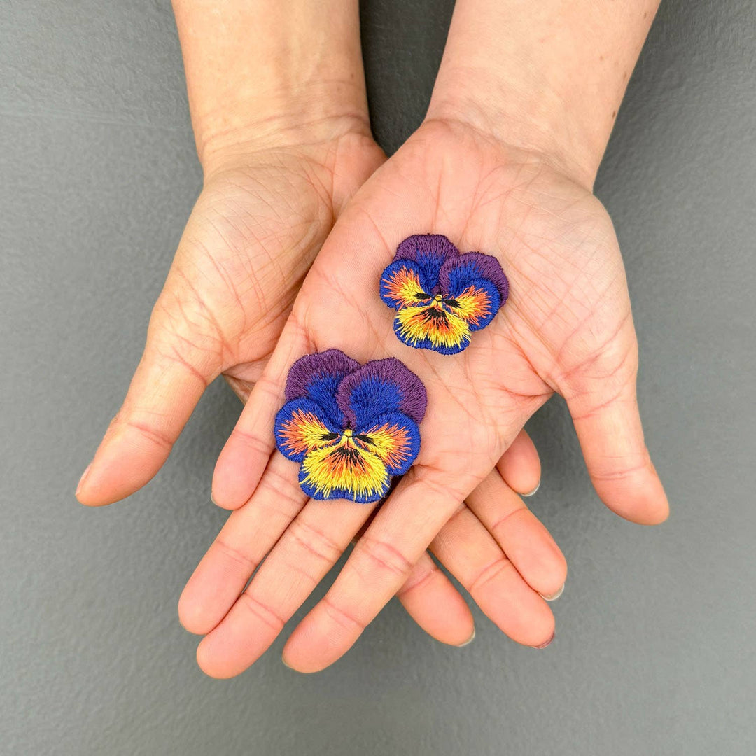 Pansy Embroidered Brooch Set