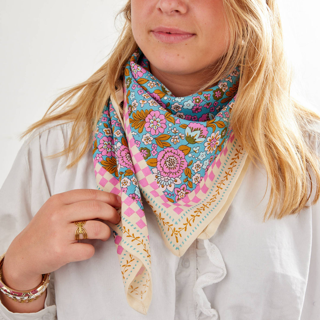 Amaia Scarf in Turquoise