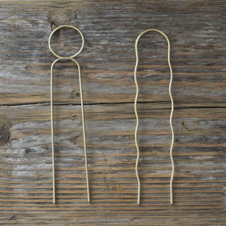 Minimal Brass Hairpin - Loop