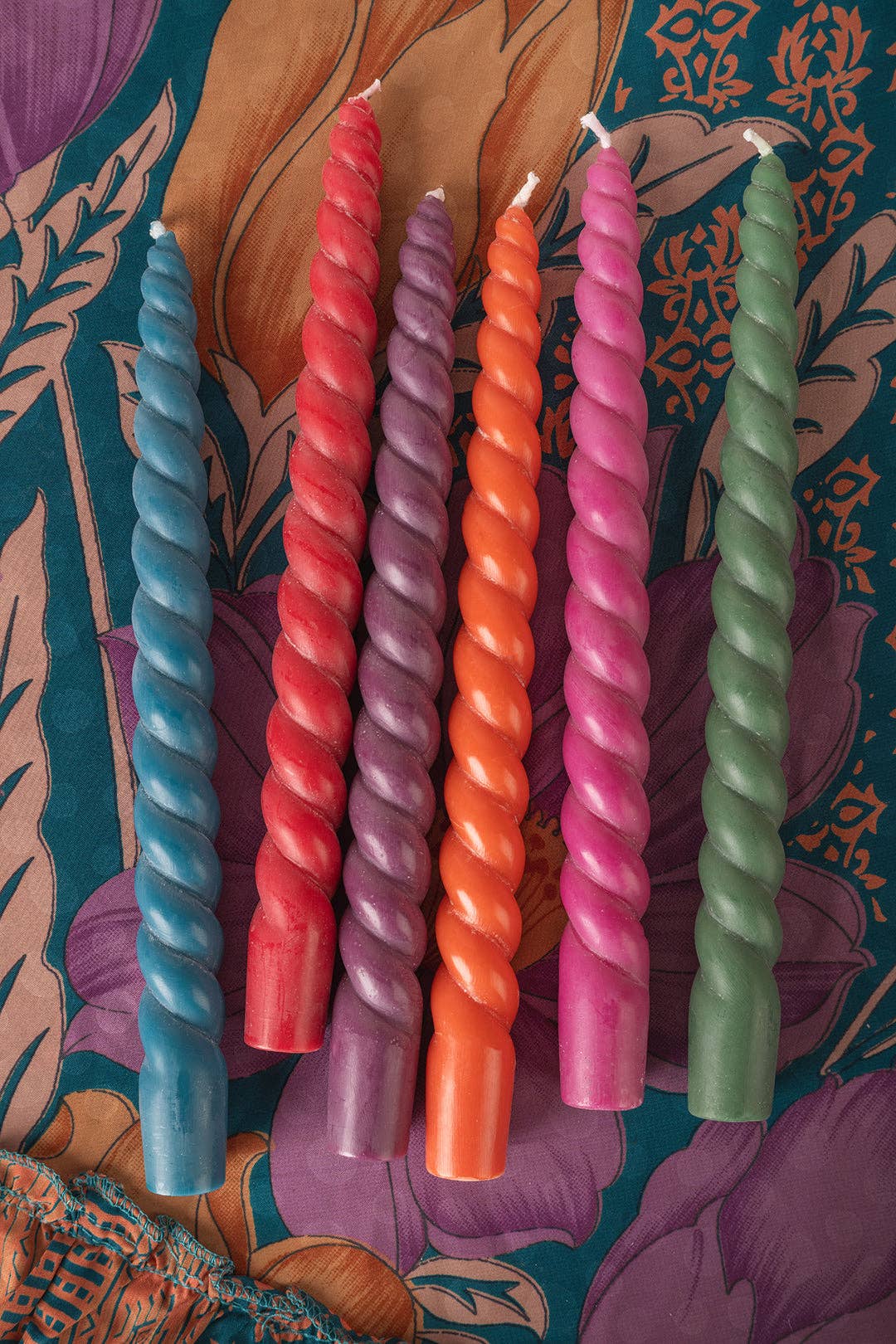 'Twilight' Set of Six Twisted Dinner Candles