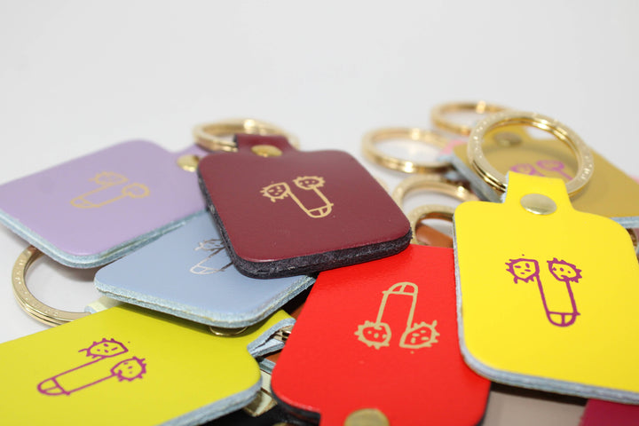 Willy Key Fob: Coral