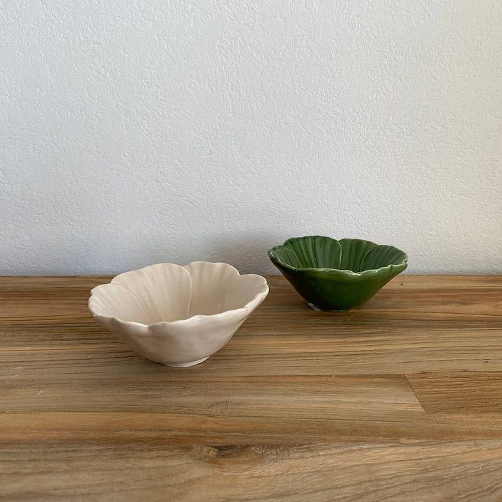 Flower Bowl in Soft White