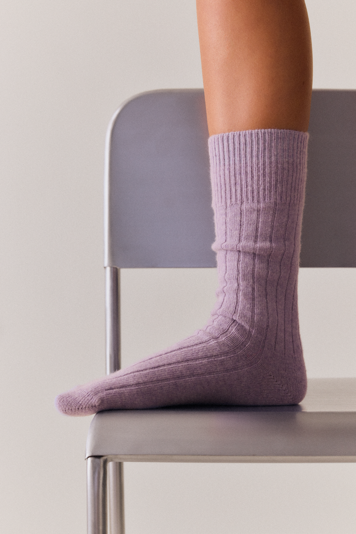 Merino Bed Socks in Parma Violet