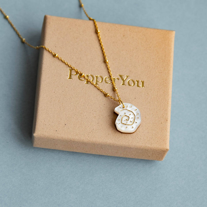 Marble White Shell Necklace