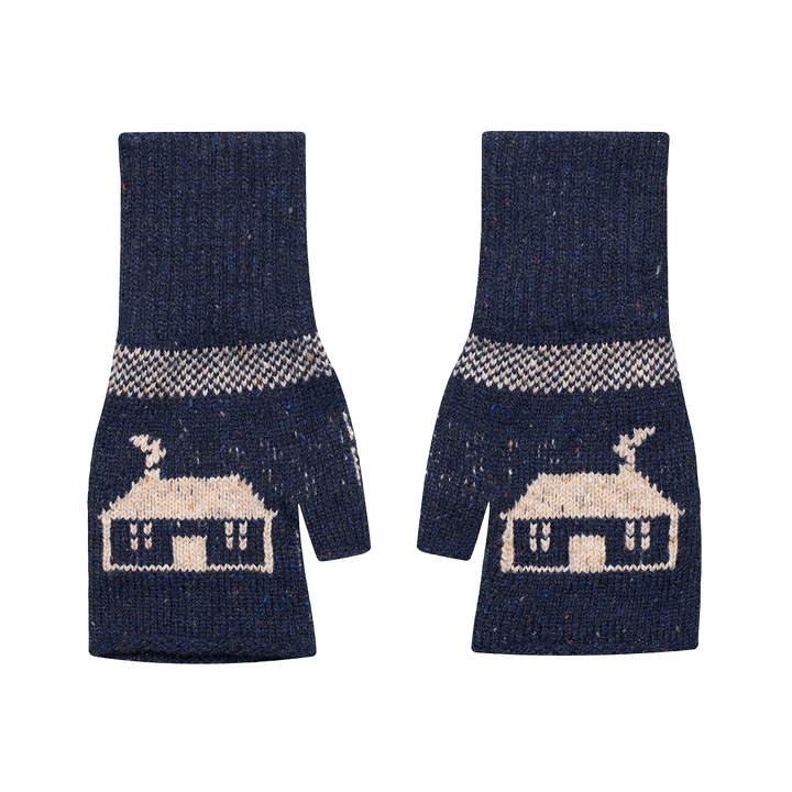 Teachín Wrist Warmers in Atlantic