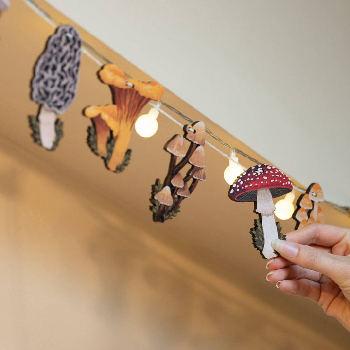 Mushrooms of the British Isles Wooden Garland