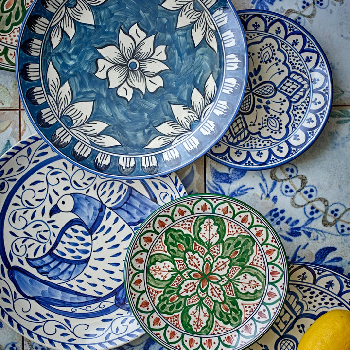 Karlie Plate in Blue