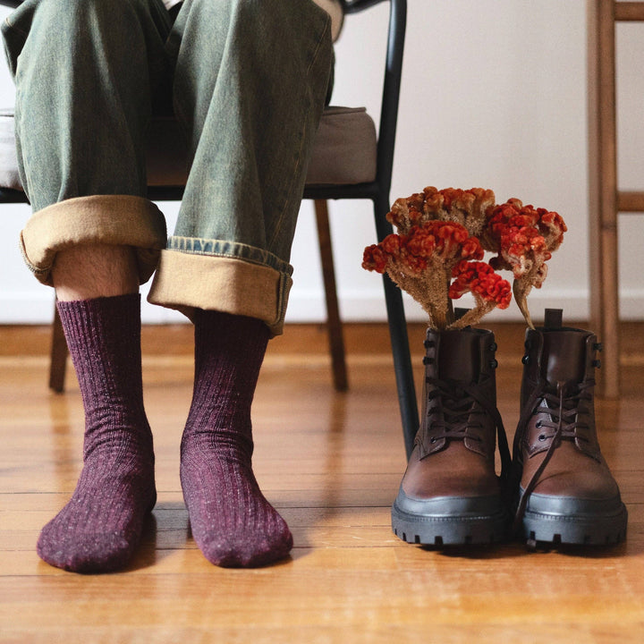 Silk & Wool Dust Star Socks in Burgundy