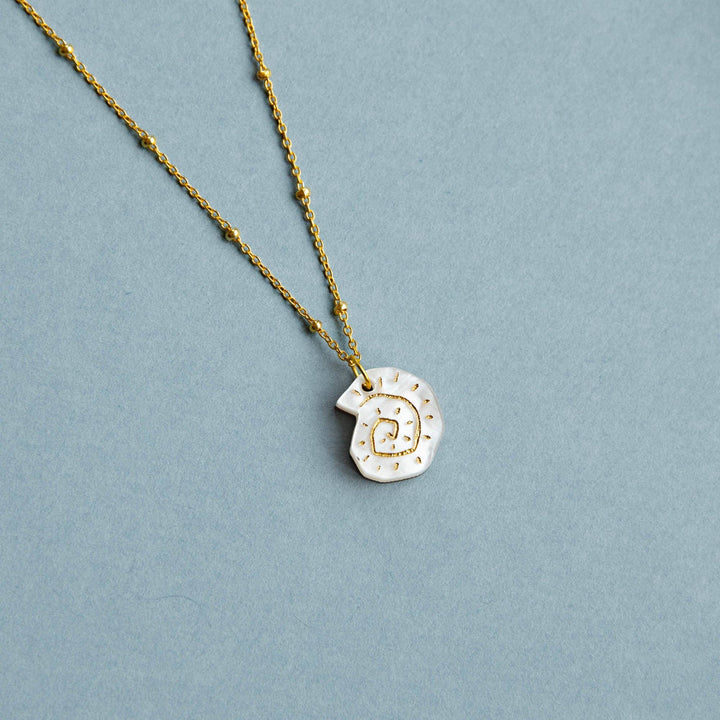 Marble White Shell Necklace