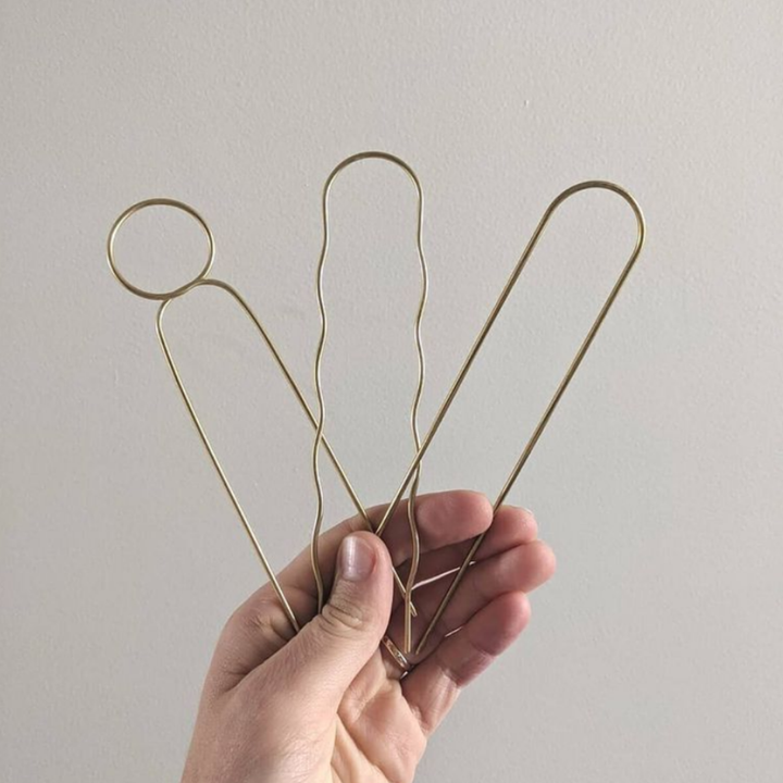 Minimal Brass Hairpin - Loop