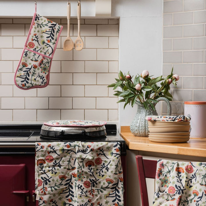 AGA Vintage Bloom Tea Towel