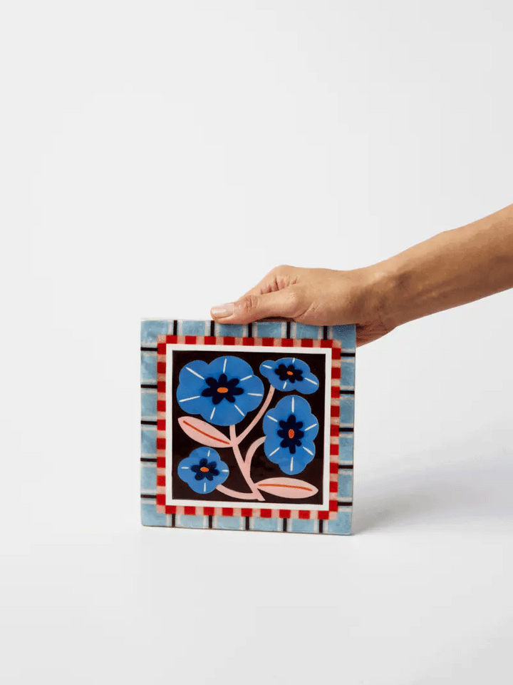 Bloom Nouveau Tile - Shell Wall Tile
