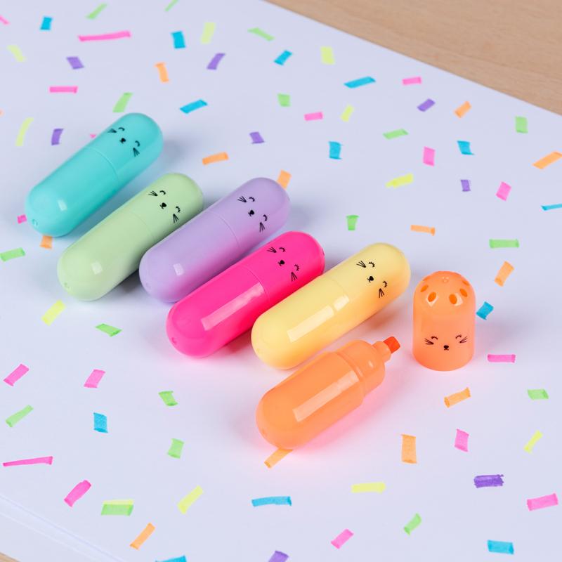 Pack of 6 Cat Highlighters