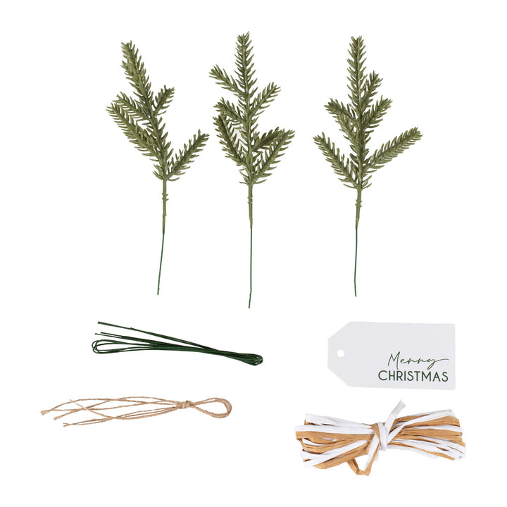 Christmas Gift Tags, Foliage and Ribbon Set