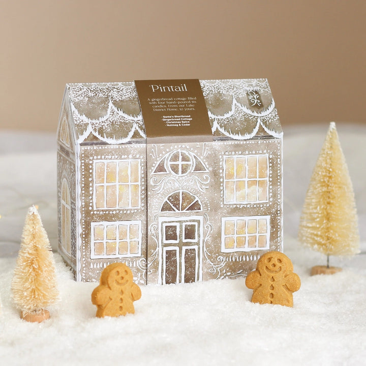 Gingerbread Cottage Candle Gift Set
