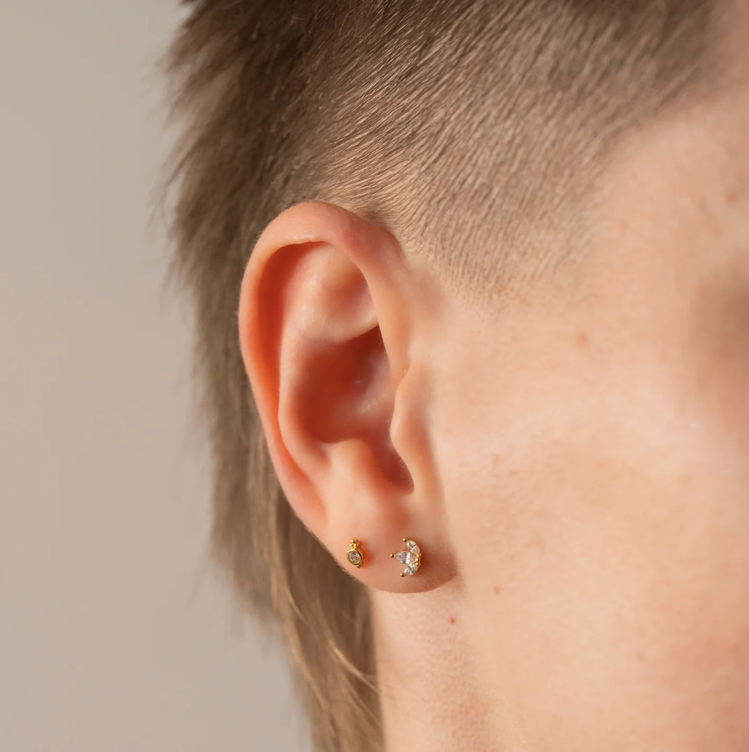 Paisley Stud Earrings: Gold or Silver