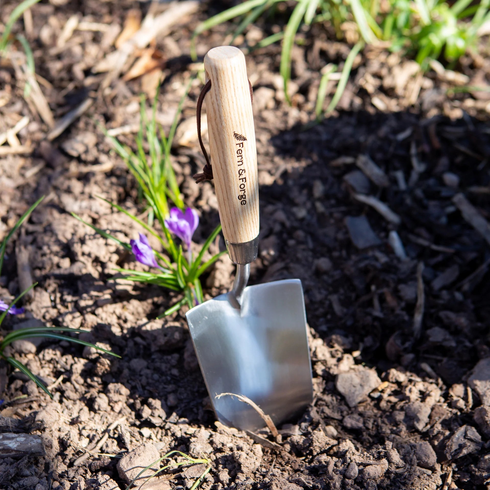 Fern & Forage Hand Trowel | Garden & Outdoor | Quince & Cook