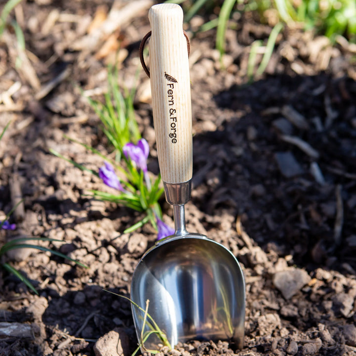 Fern & Forage Potting Scoop