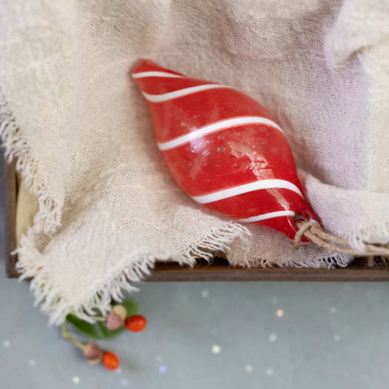 Red & White Swirl Glass Hanging Decorations