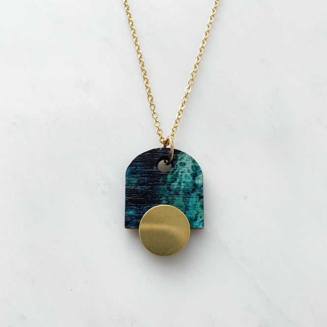 Marble Arc Necklace
