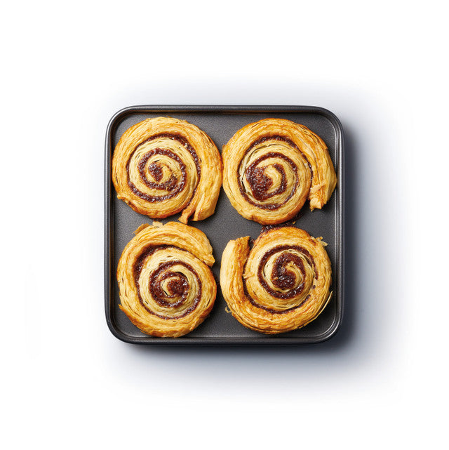 Non-Stick 26cm Square Baking Tray
