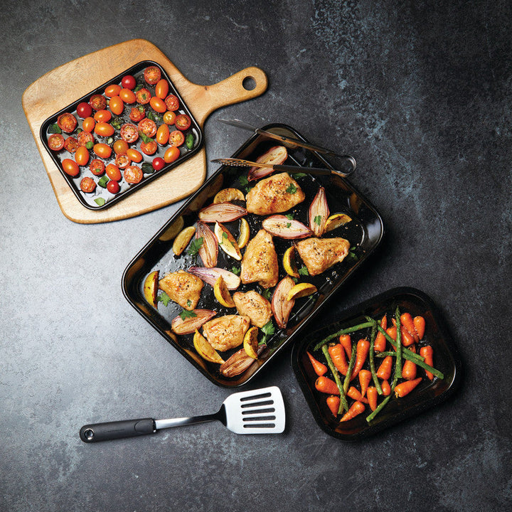 MasterClass Vitreous Enamel Baking Tray, 24 x 18 cm