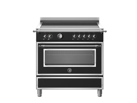 Bertazzoni Heritage Series cooker in nero black
