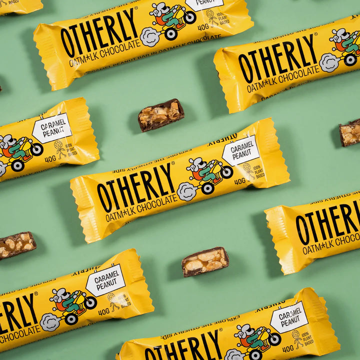 Oatm*lk Peanuts & Caramel Chocolate Bar
