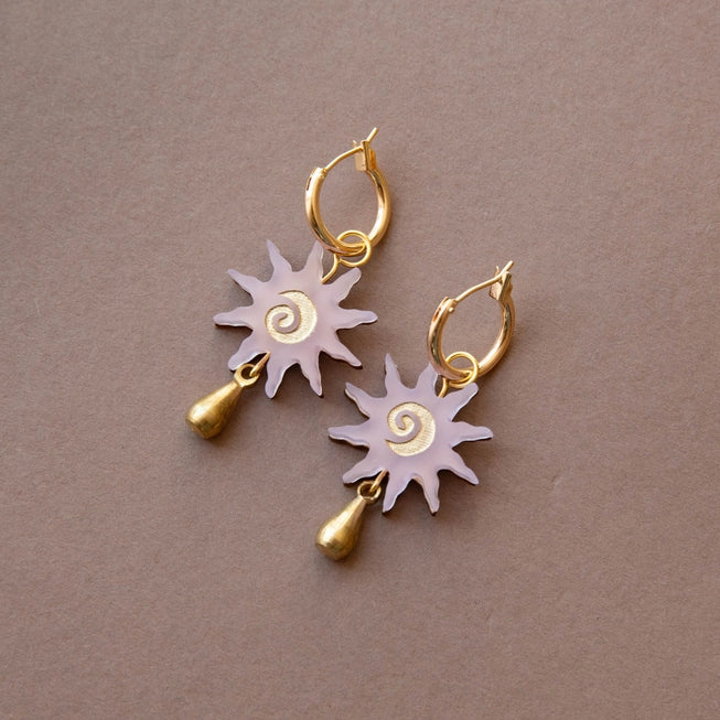 Sol Hoop Earrings in Dusty Lilac