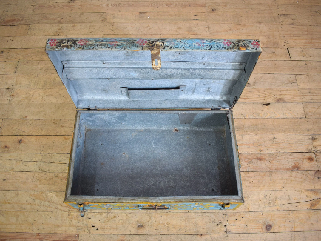 Vintage Hand Painted Floral Trunk - No.9