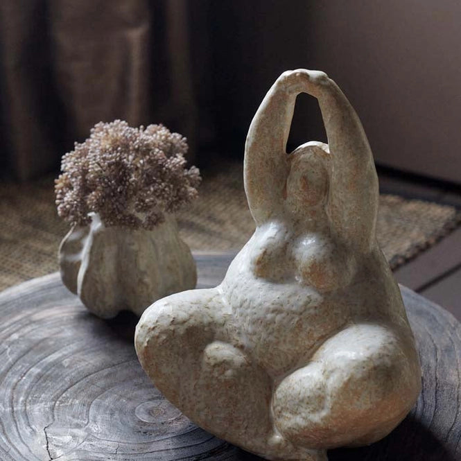 Vera Sculpture in Ceramic
