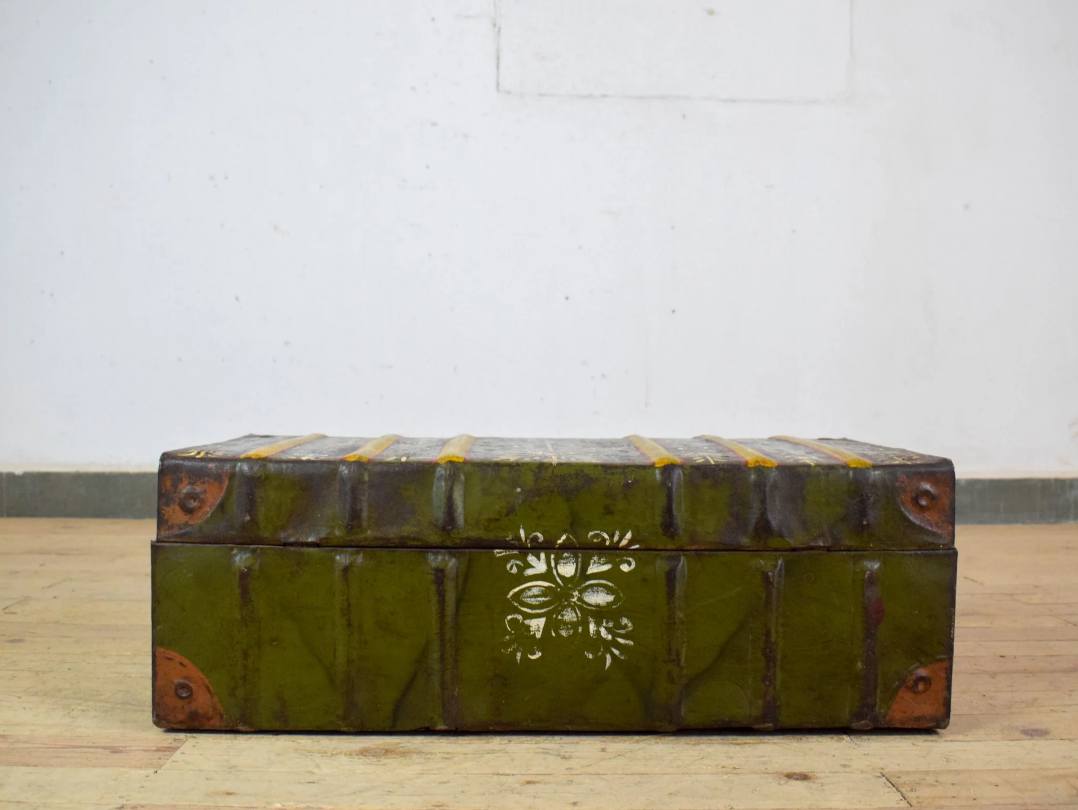 Vintage Hand Painted Floral Trunk - No.4