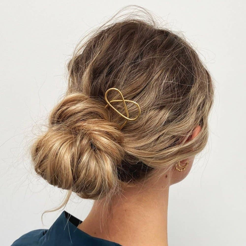 Minimal Brass Hairpin -  Pretzel