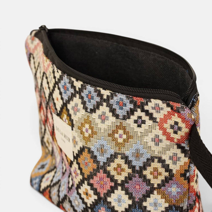 Lita Wash Bag - Large