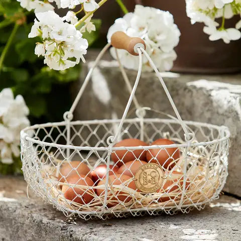 Small Harvest Basket in Buttermilk
