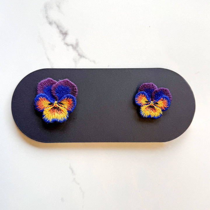 Pansy Embroidered Brooch Set