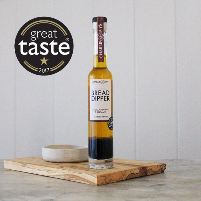 Garlic, Oregano and Balsamic Bread Dipper