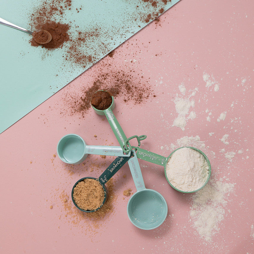 Nesting Measuring Cup Set