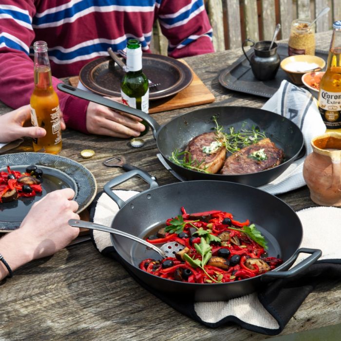 AGA Black Iron 28cm Serving Pan