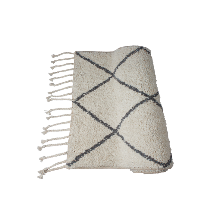 Diamonds Non Slip Bath Mat in Soft White