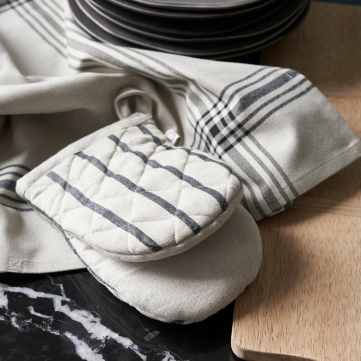 Stripe Oven Glove in Charcoal